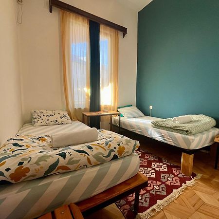 Bao Hostel Kutaisi Esterno foto