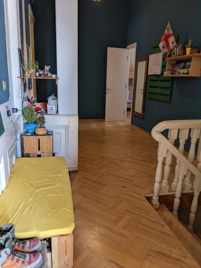 Bao Hostel Kutaisi Esterno foto
