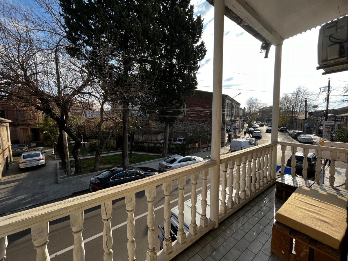 Bao Hostel Kutaisi Esterno foto