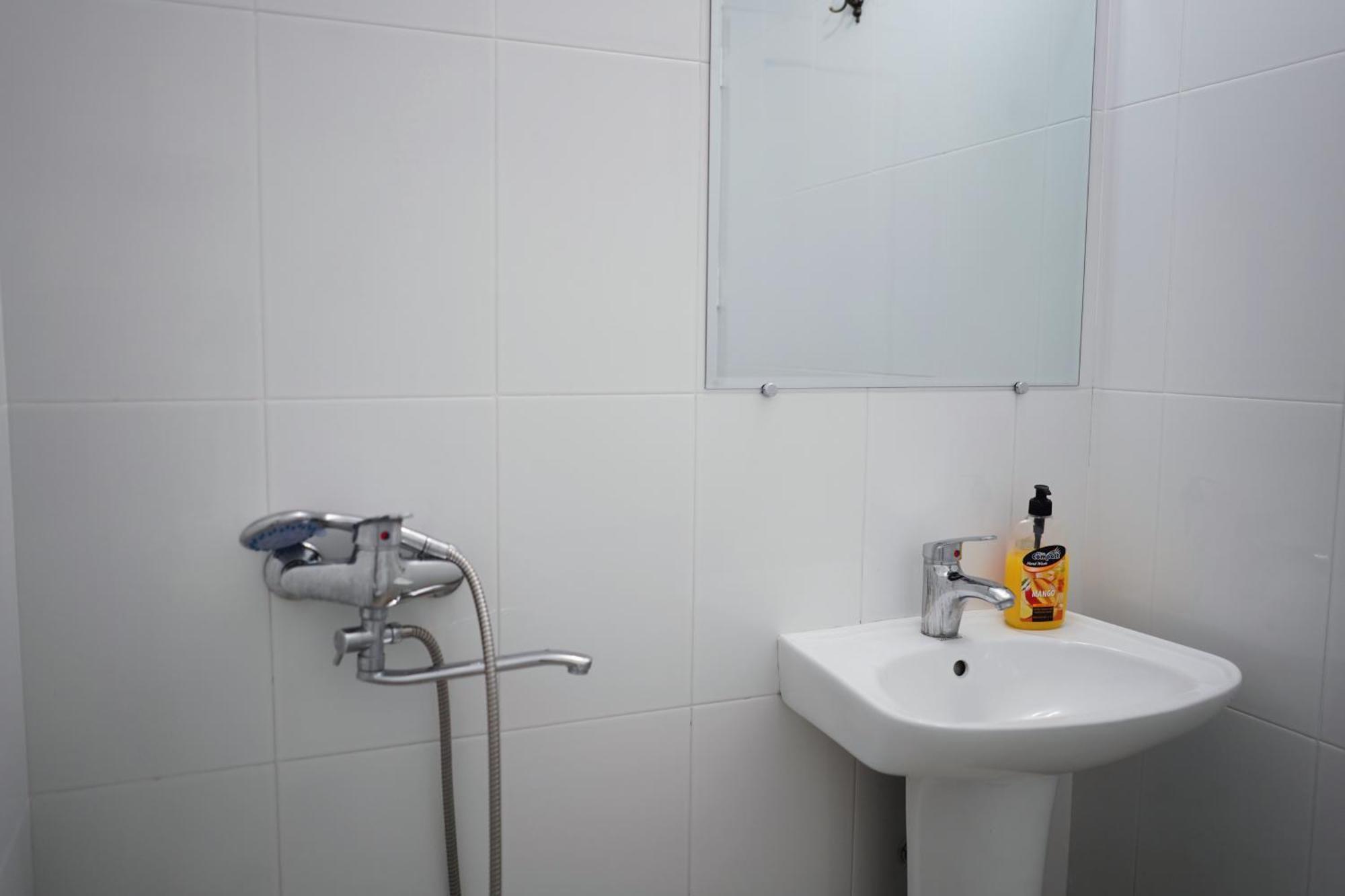 Bao Hostel Kutaisi Esterno foto